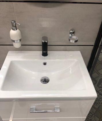 Продажа 1-комнатной квартиры, Краснодар, Московская улица,  148лит2