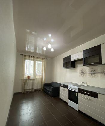 Продажа 1-комнатной квартиры, Краснодар, улица имени Сергея Есенина,  110к2