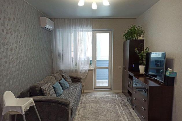 Продажа 1-комнатной квартиры, Краснодар, Российская улица,  267/3к2