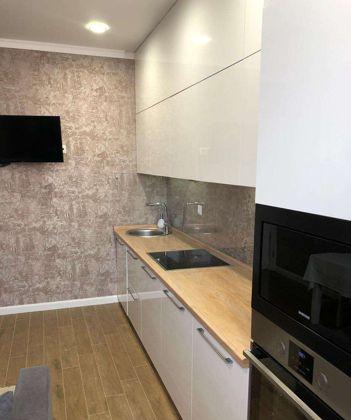 Продажа 1-комнатной квартиры, Краснодар, улица Красных Партизан,  4/3