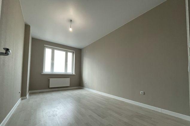 Продажа 1-комнатной квартиры, Краснодар, улица имени Героя Георгия Бочарникова,  4