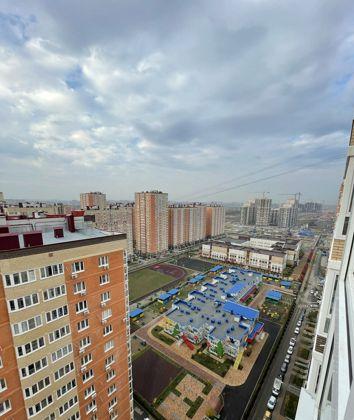 Продажа 1-комнатной квартиры, Краснодар, улица имени Героя Георгия Бочарникова,  4