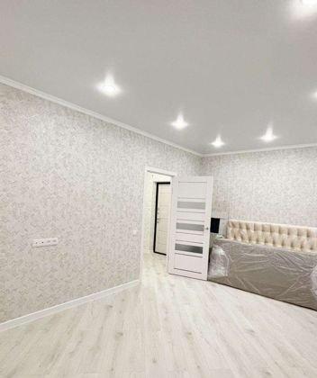 Продажа 1-комнатной квартиры, Краснодар, улица имени Героя Георгия Бочарникова,  2