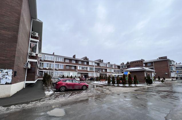 Продажа 2-комнатной квартиры, Краснодар, Измаильская улица,  74к9