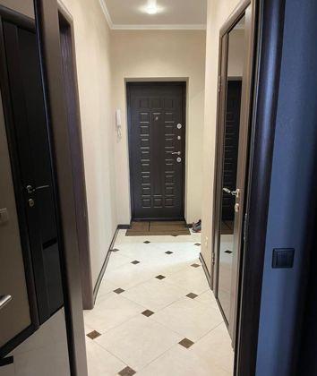 Продажа 1-комнатной квартиры, Краснодар, улица имени Сергея Есенина,  82/2