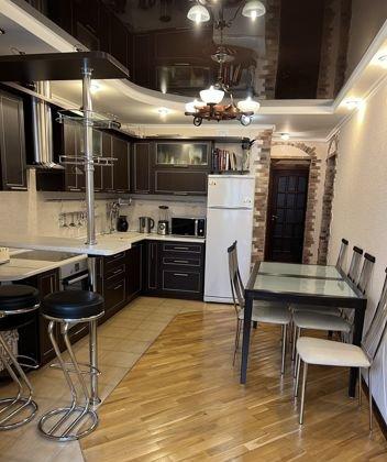 Продажа 2-комнатной квартиры, Краснодар, улица имени Калинина,  13к60