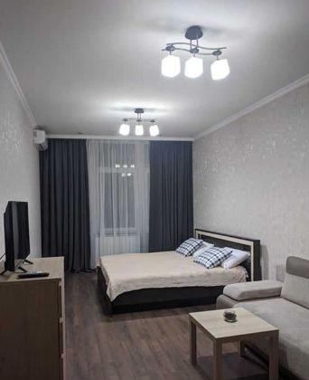 Продажа 1-комнатной квартиры, Краснодар, улица имени Калинина,  350/3