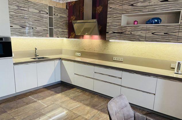 Продажа 3-комнатной квартиры, Краснодар, Минская улица,  122/3