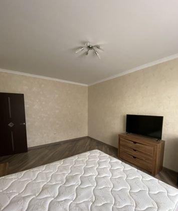 Продажа 1-комнатной квартиры, Краснодар, улица им. Героя Яцкова И.В.,  10