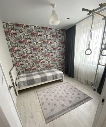 Продажа 3-комнатной квартиры, Краснодар, улица Григория Пономаренко,  45