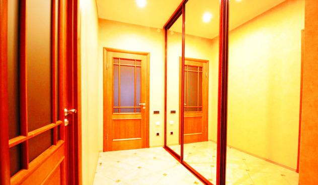 Продажа 2-комнатной квартиры, Краснодар, улица Гоголя,  32