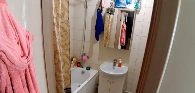 Продажа 1-комнатной квартиры, Краснодар, улица имени Сергея Есенина,  110к1