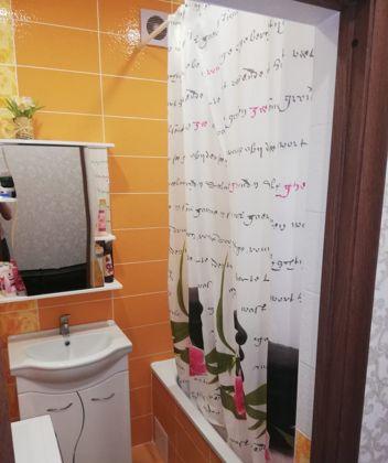 Продажа 2-комнатной квартиры, Краснодар, Ангарская улица,  2/1