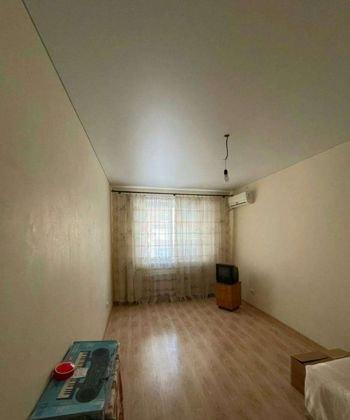 Продажа 1-комнатной квартиры, Краснодар, улица имени Сергея Есенина,  108/1к2