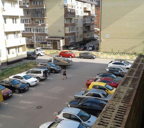 Продажа 1-комнатной квартиры, Краснодар, улица имени Сергея Есенина,  110/1