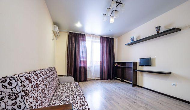 Продажа 1-комнатной квартиры, Краснодар, Московская улица,  133к1