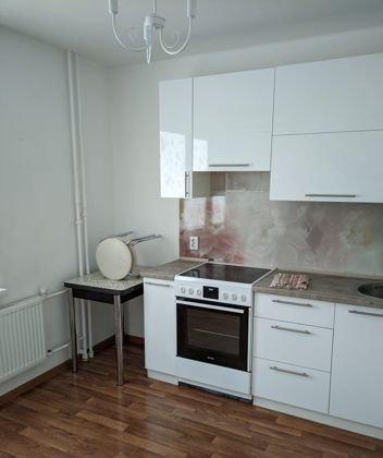 Продажа 2-комнатной квартиры, Краснодар, улица Генерала Трошева,  43