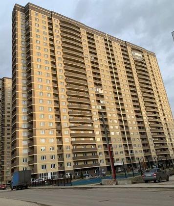 Продажа 2-комнатной квартиры, Краснодар, улица Петра Метальникова,  38