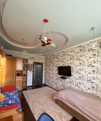 Продажа 2-комнатной квартиры, Краснодар, Зиповская улица,  3/3