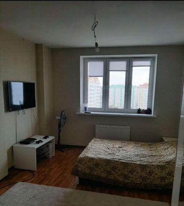 Продажа 2-комнатной квартиры, Краснодар, улица им. Героя Яцкова И.В.,  18