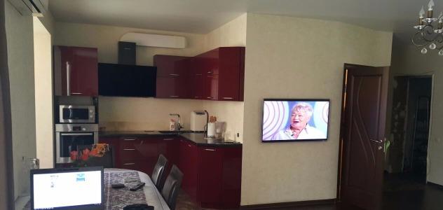 Продажа 3-комнатной квартиры, Краснодар, улица имени Сергея Есенина,  129