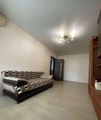 Продажа 1-комнатной квартиры, Краснодар, улица имени Сергея Есенина,  108/9А