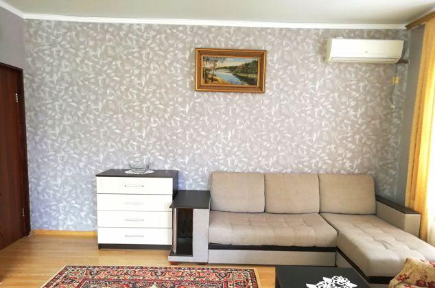 Продажа 2-комнатной квартиры, Краснодар, улица Бигдая,  11