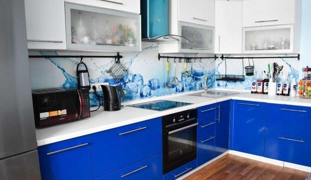 Продажа 2-комнатной квартиры, Краснодар, улица Генерала Трошева,  17