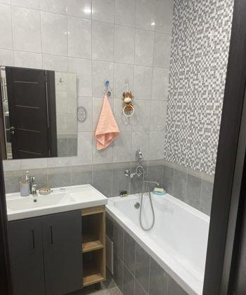 Продажа 2-комнатной квартиры, Краснодар, улица Евгении Жигуленко,  25к2