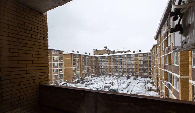 Продажа 1-комнатной квартиры, Краснодар, улица имени Сергея Есенина,  98