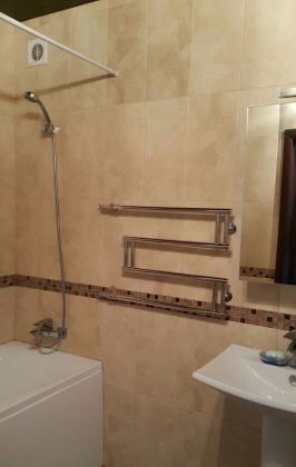 Продажа 3-комнатной квартиры, Краснодар, улица имени Сергея Есенина,  129