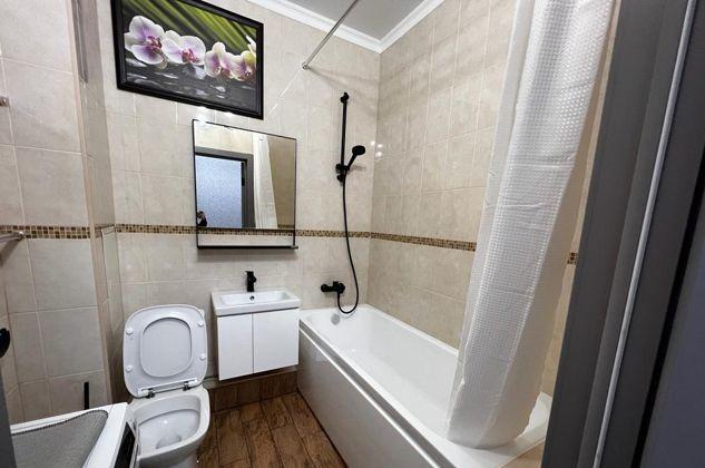 Продажа 2-комнатной квартиры, Краснодар, Казбекская улица,  13