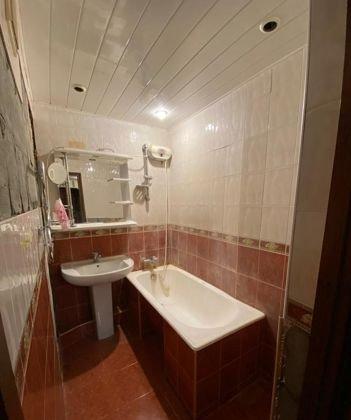 Продажа 3-комнатной квартиры, Краснодар, Рождественская набережная,  23