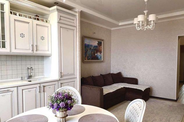 Продажа 2-комнатной квартиры, Краснодар, улица Бульварное Кольцо,  7