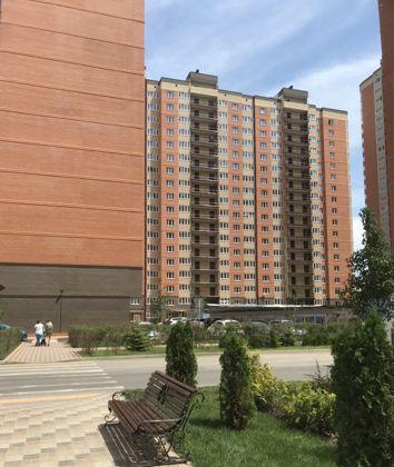 Продажа 1-комнатной квартиры, Краснодар, улица имени Героя Георгия Бочарникова,  3