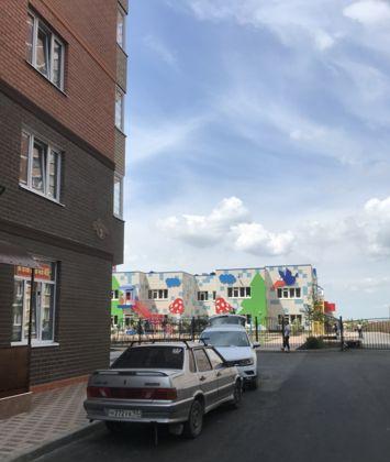 Продажа 1-комнатной квартиры, Краснодар, улица имени Героя Георгия Бочарникова,  3