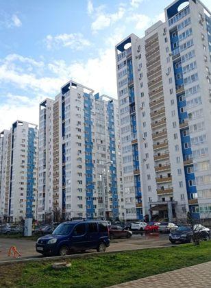 Продажа 2-комнатной квартиры, Краснодар, улица имени 40-летия Победы,  145