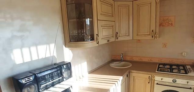 Продажа 3-комнатной квартиры, Краснодар, улица Тургенева,  159