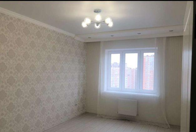 Продажа 1-комнатной квартиры, Краснодар, улица имени Героя Георгия Бочарникова,  8