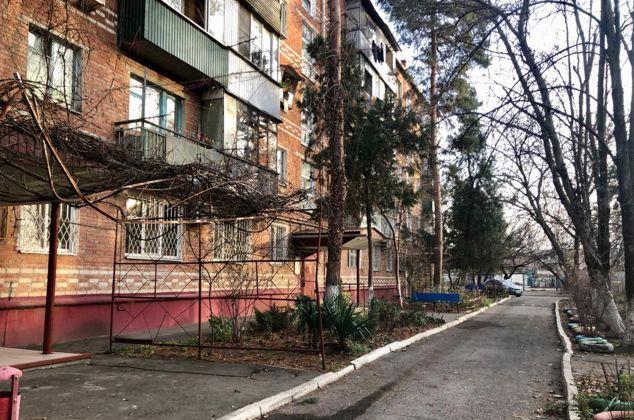 Продажа 1-комнатной квартиры, Краснодар, улица 4-я Линия Нефтяников,  5