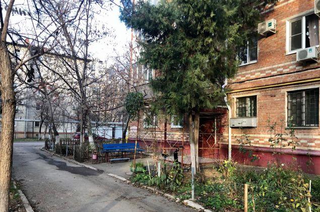 Продажа 1-комнатной квартиры, Краснодар, улица 4-я Линия Нефтяников,  5