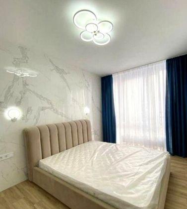 Продажа 1-комнатной квартиры, Краснодар, бульвар Клары Лучко,  12