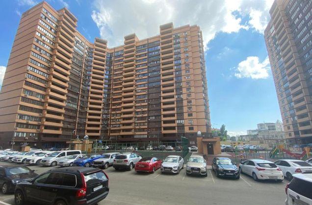 Продажа 2-комнатной квартиры, Краснодар, Октябрьская улица,  181/2