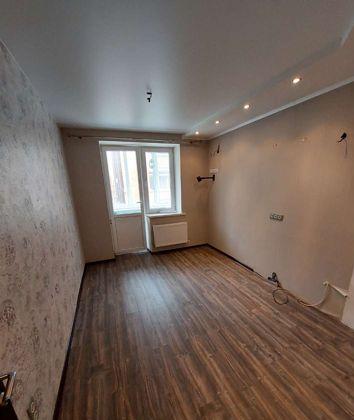 Продажа 1-комнатной квартиры, Краснодар, улица имени Сергея Есенина,  137