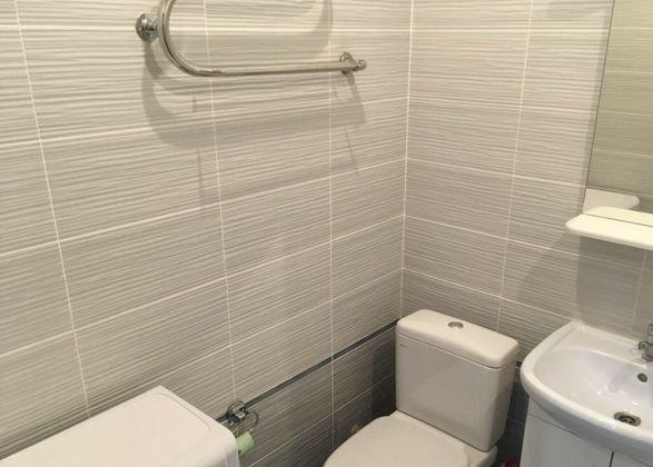 Продажа 1-комнатной квартиры, Краснодар, улица Ковалёва,  5