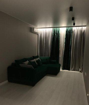 Продажа 1-комнатной квартиры, Краснодар, улица Симиренко,  37к2