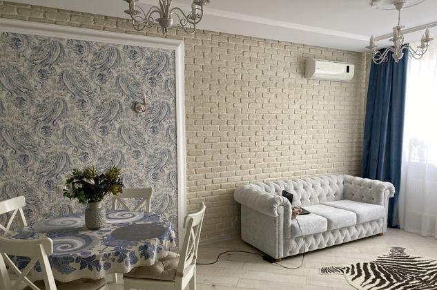 Продажа 2-комнатной квартиры, Краснодар, Российская улица,  72/2