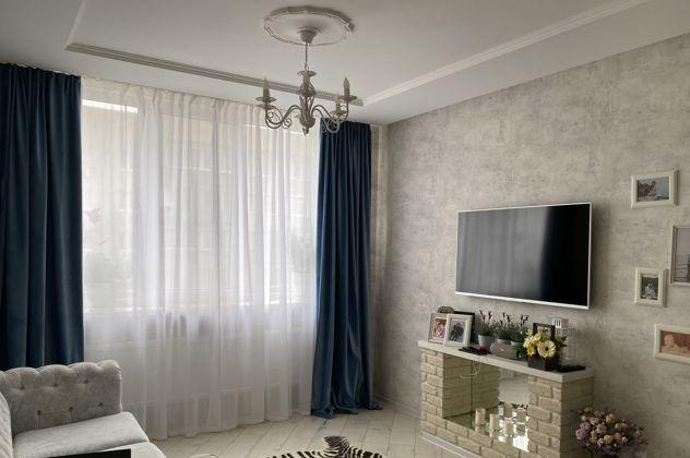 Продажа 2-комнатной квартиры, Краснодар, Российская улица,  72/2