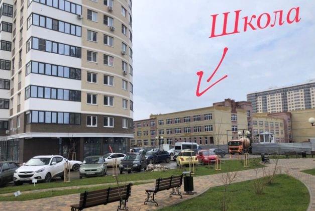 Продажа 1-комнатной квартиры, Краснодар, улица Адмирала Крузенштерна,  6/3