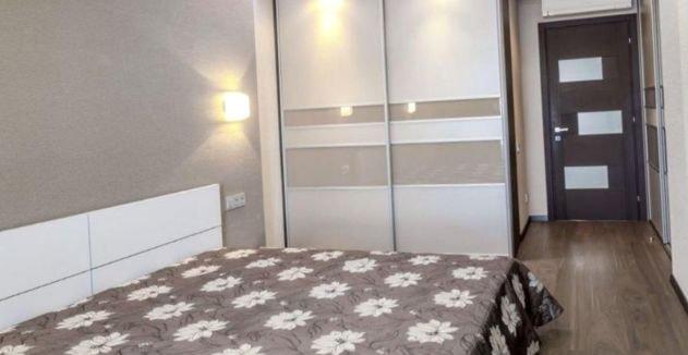 Продажа 2-комнатной квартиры, Краснодар, улица Репина,  1/2к1